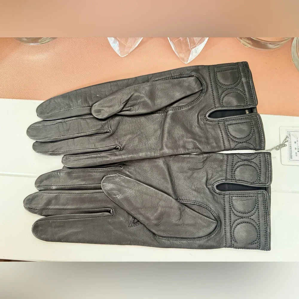 New Vintage Dior Black Leather Gloves
